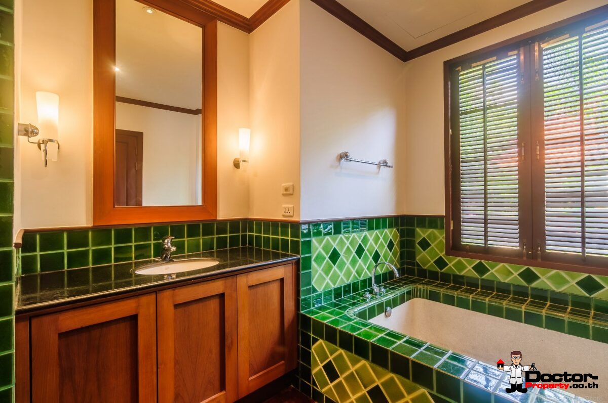 Luxury 3 Bedroom Private Pool Villa Sai Taan - Bang Tao Beach - Phuket - for sale